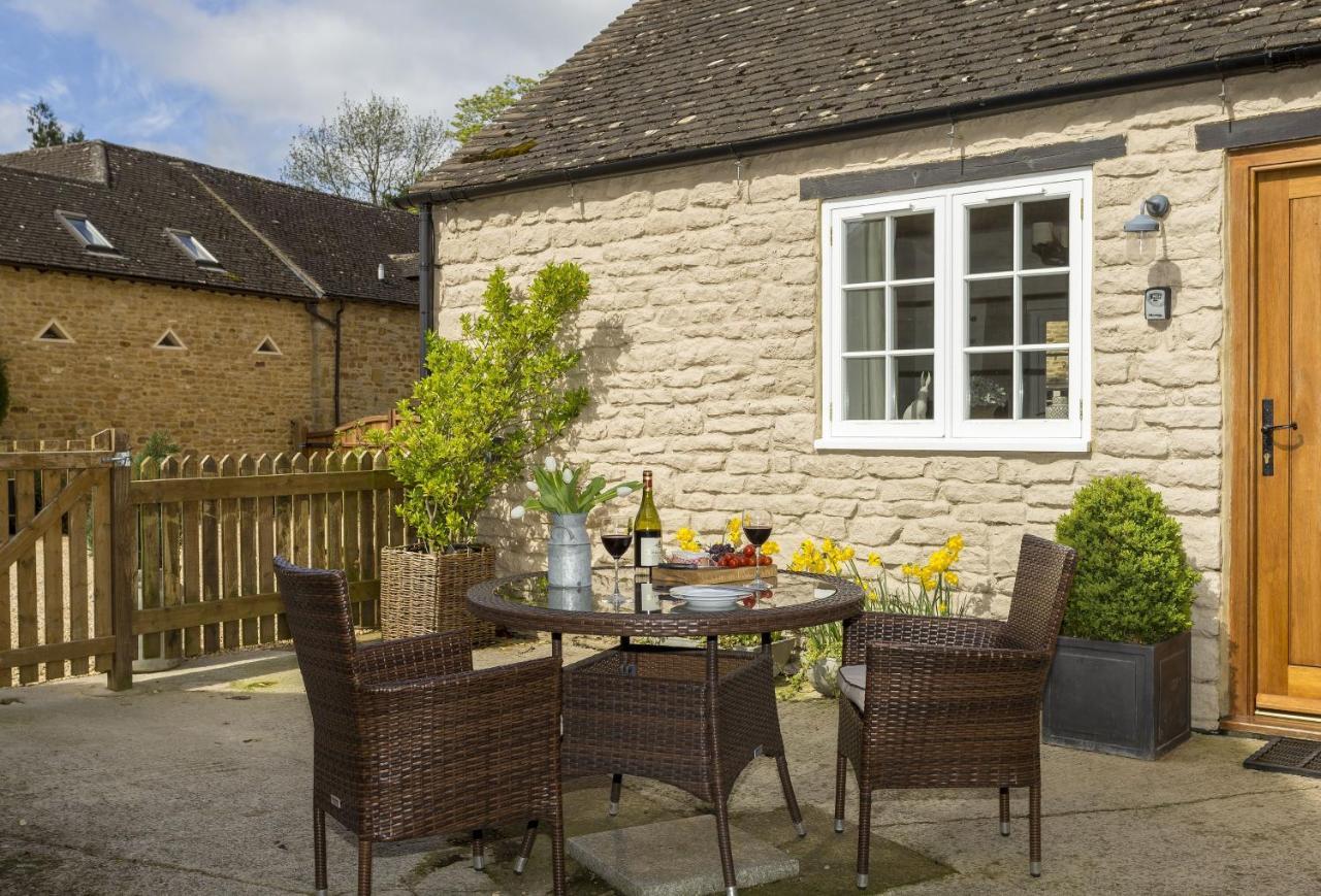 Grooms Cottage Kingham Extérieur photo